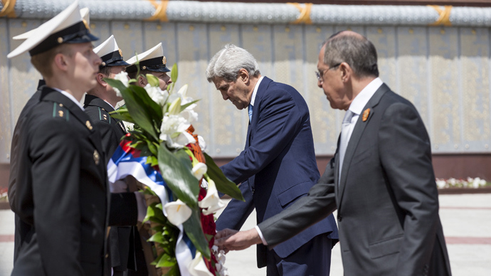 John Kerry sang Nga gặp Putin để ‘làm lành’?