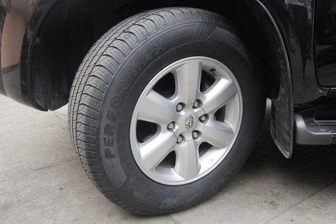 Công nghệ lốp xe chống đinh tặc đến Việt Nam