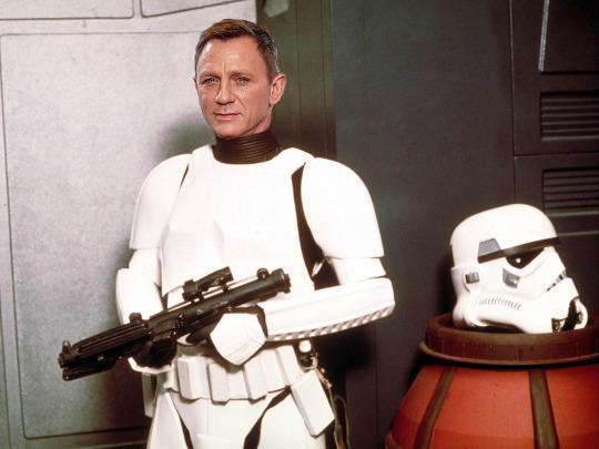 James Bond tham gia bom tấn ''Star Wars 7