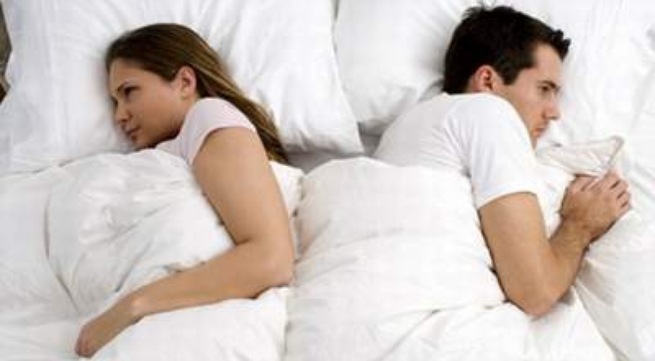 Ðể stress ngoài cửa phòng ngủ