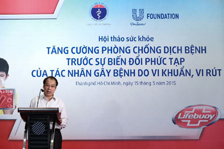 Rửa tay sạch để phòng bệnh mùa hè