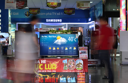 Chiêu ưu đãi ‘độc’ hút khách hàng điện máy