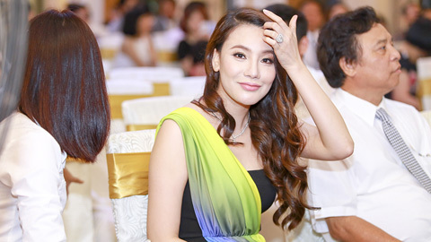Hồ Quỳnh Hương gặp may nhờ ăn chay
