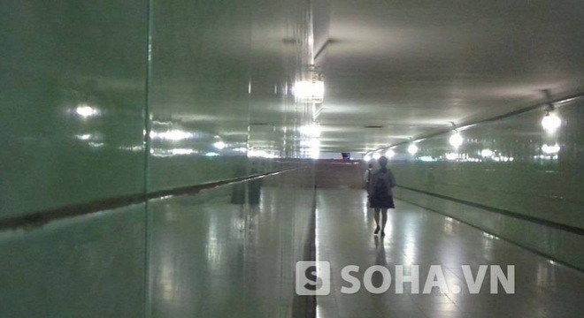 'Góc khuất' xảy ra vụ hiếp dâm tập thể trong hầm đường bộ
