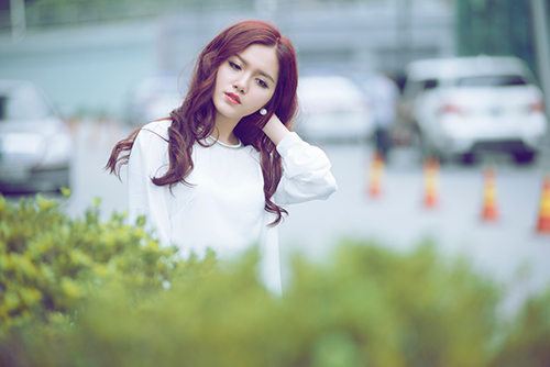 4 gợi ý đơn giản mà tươi xinh cho nữ công sở bận rộn