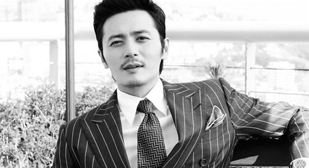 43 tuổi, Jang Dong Gun trở thành