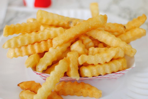 Tránh xa 10 loại thực phẩm gây ung thư