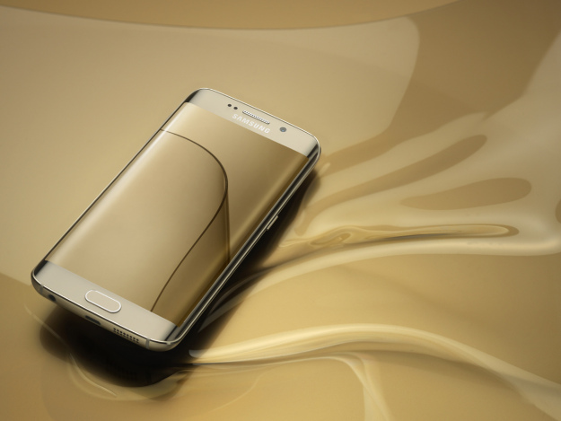 Samsung đang sản xuất smartphone với màn hình có thể gấp lại