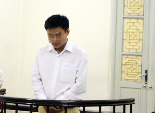 Nỗi u uất của vợ kẻ chuyên đi ‘lừa tình’ gái trẻ