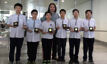 6 học sinh tuổi từ 12 đạt huy chương vàng toán châu Á