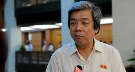 'Mạng xã hội hiểu nhầm phát biểu 'dân trí thấp' của tôi'