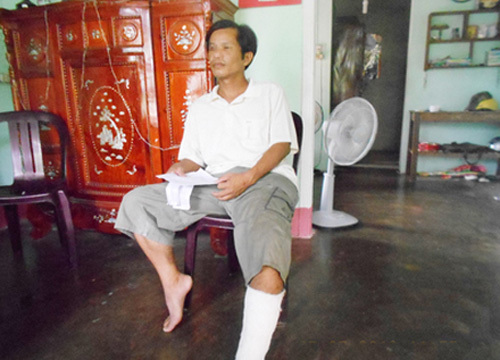 Ngoại tình, bị 'trói khỏa thân' đến sáng