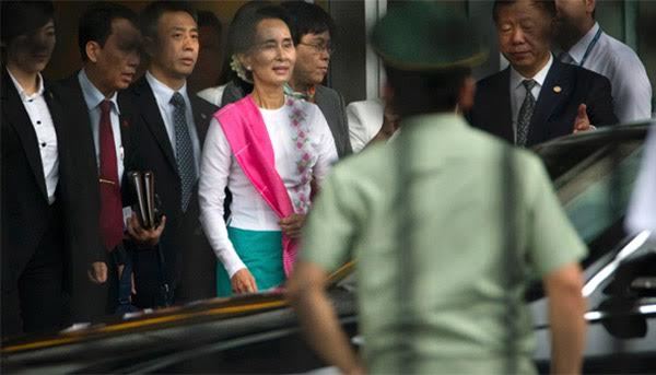 Thế giới 24h: Bà Aung San Suu Kyi thăm TQ