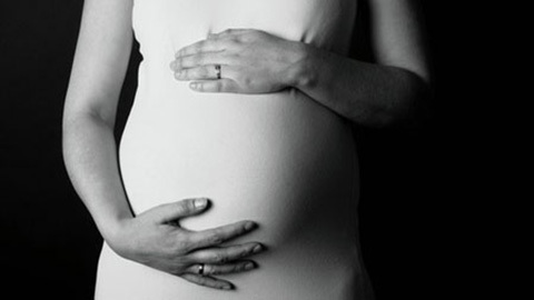 Nữ Việt kiều được mang thai hộ đầu tiên tại TP.HCM