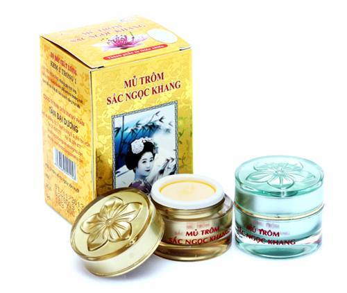 Đình chỉ lưu hành mỹ phẩm nhái Mủ trôm Sắc Ngọc Khang