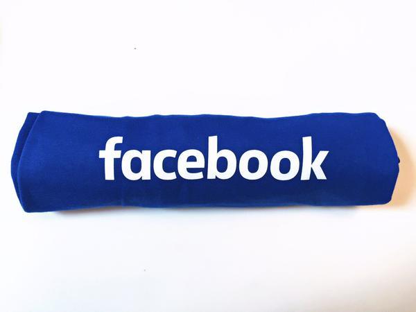 Facebook lần đầu đổi logo kể từ 2005