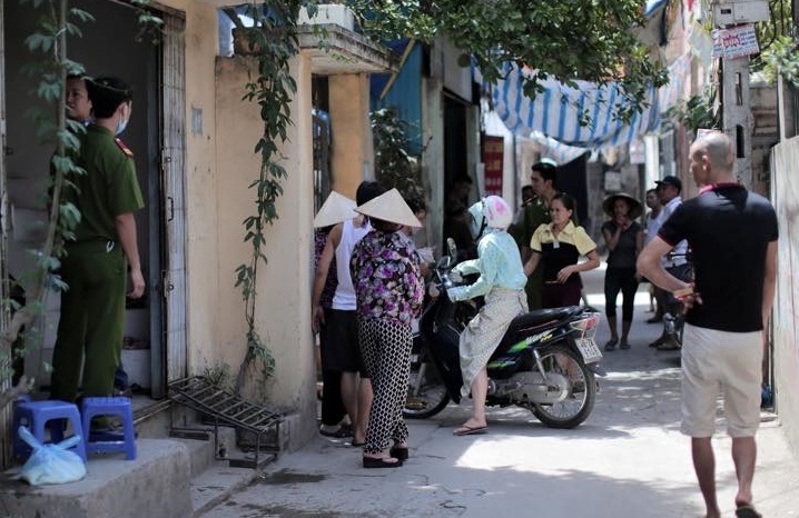 Hà Nội: Phát hiện thi thể nam sinh bốc mùi trong nhà trọ