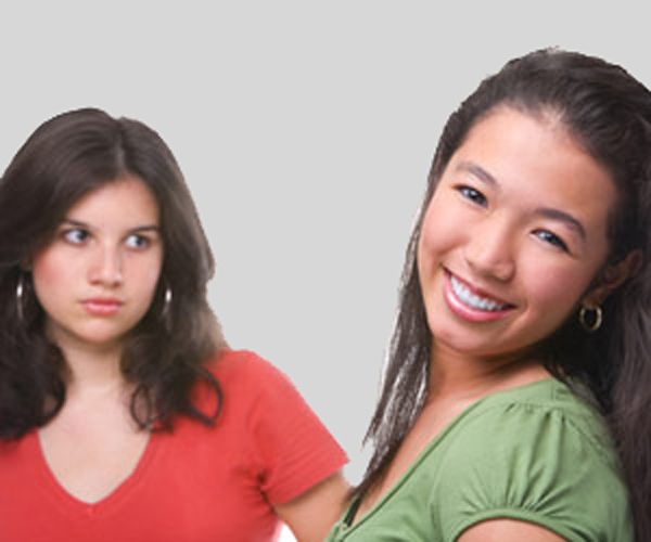 Con dâu đánh ghen thay mẹ chồng