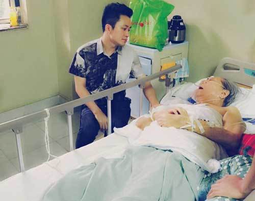 Xót xa trước cảnh nhạc sĩ Hoàng Vân trong bệnh viện
