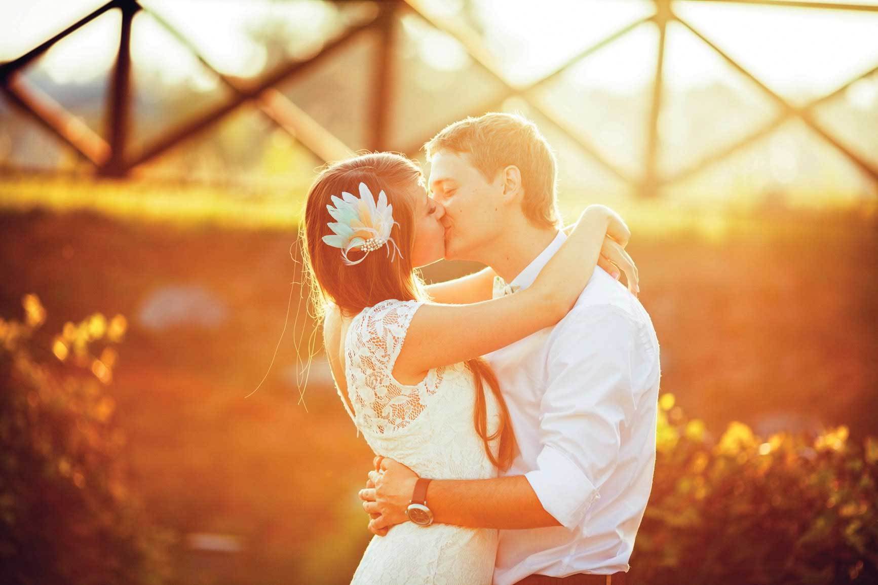 Vợ ơi, kiss cam anh đi!