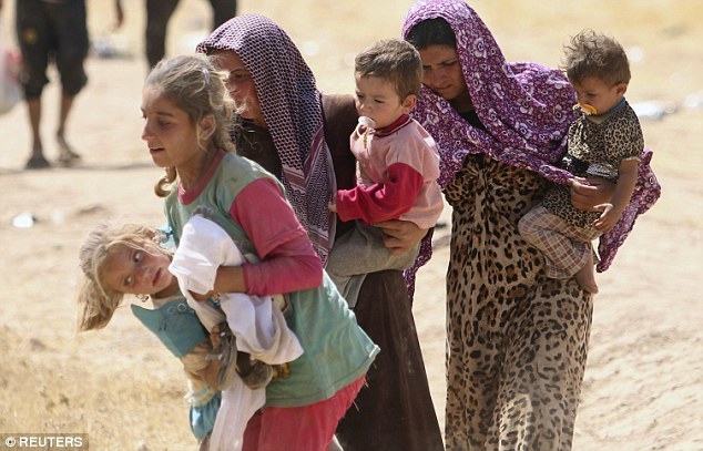 Địa ngục của bé gái bị IS bắt làm nô lệ tình dục