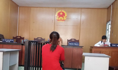 Chiêu rút ruột ‘thượng đế’ của tú bà