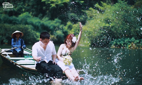 Ảnh cưới lung linh giữa mây - núi của nàng Việt, chàng Singapore