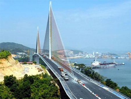Quảng Ninh đạt mức tăng trưởng cao nhất trong 3 năm