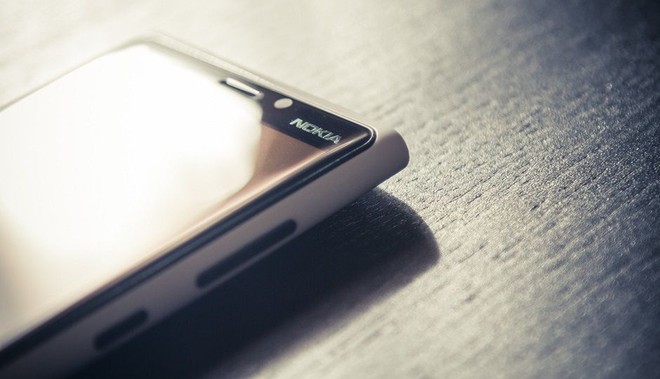 Nokia tìm đối tác đẳng cấp thế giới để trở lại mảng di động