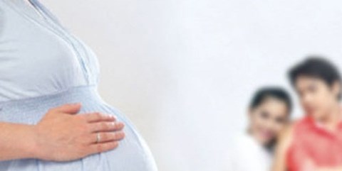Anh rể năn nỉ tôi sinh con hộ chị gái