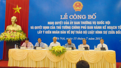 Lấy ý kiến dân về bộ luật Hình sự trong 2 tháng