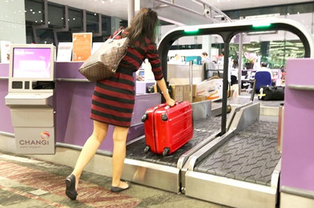 Hé lộ nguyên nhân nữ hành khách Việt bị từ chối nhập cảnh Singapore?