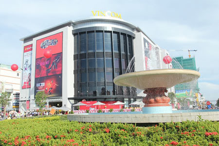 Khai trương TTTM Vincom đầu tiên ở ĐBSCL