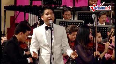 Nghe Trọng Tấn hát