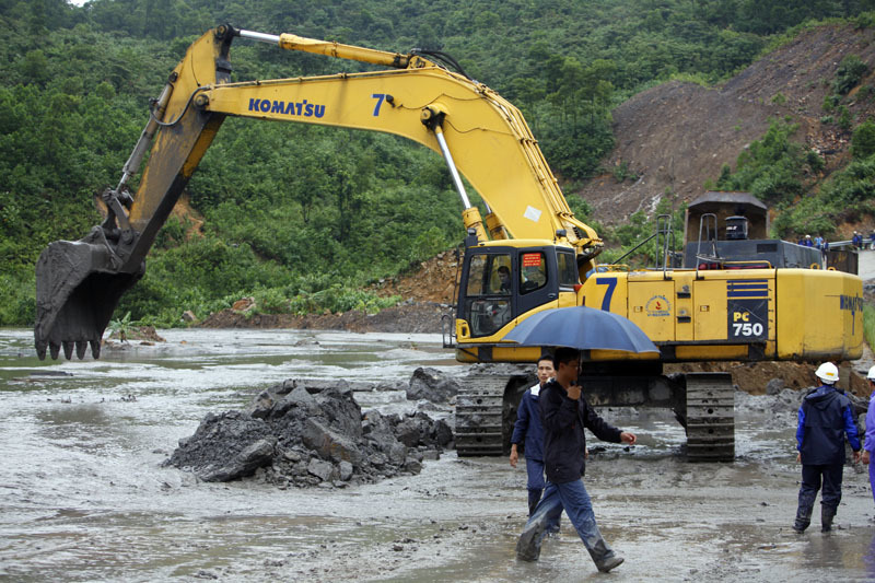 Toàn bộ mỏ 'vàng đen' ở Quảng Ninh tê liệt