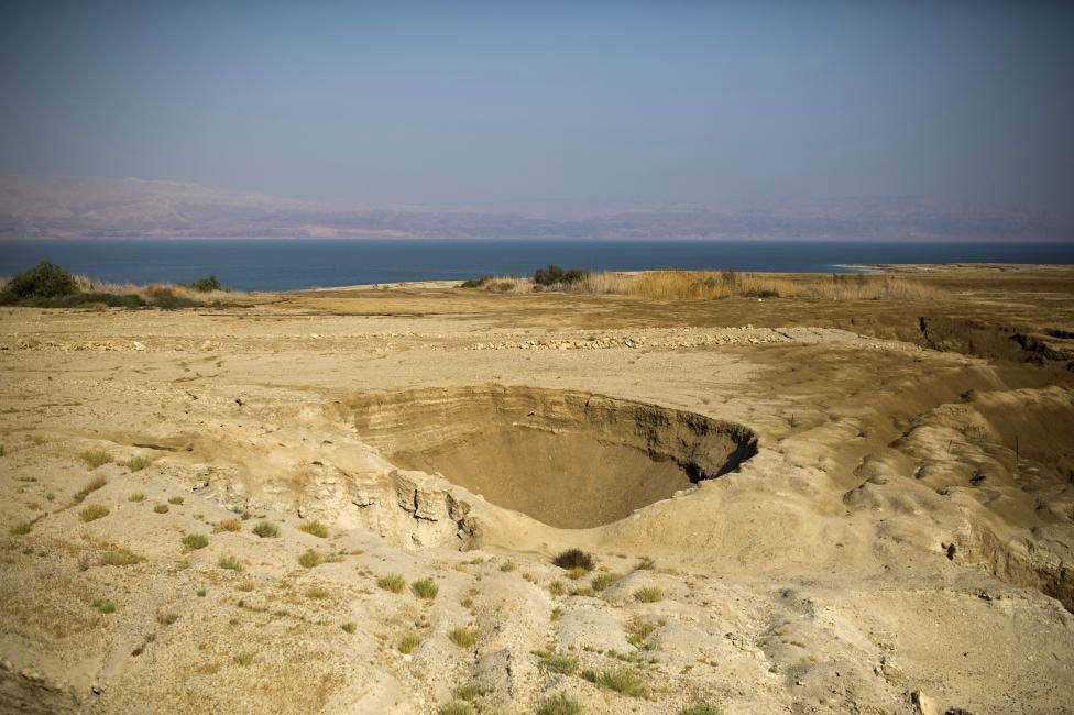 Biển Chết đang chết dần chết mòn