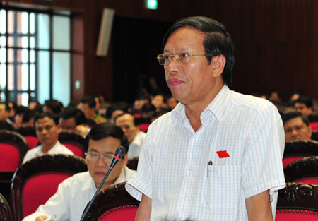 Báo cáo Bộ Chính trị việc Bí thư Quảng Nam xin nghỉ