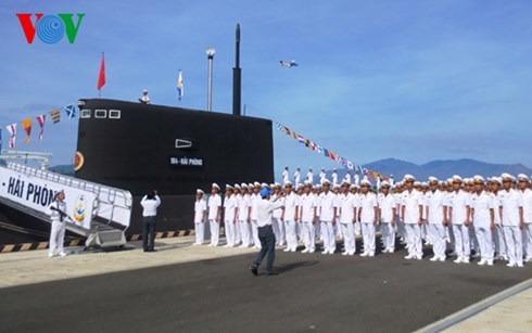Lễ thượng cờ 2 tàu ngầm Hải Phòng - Khánh Hòa