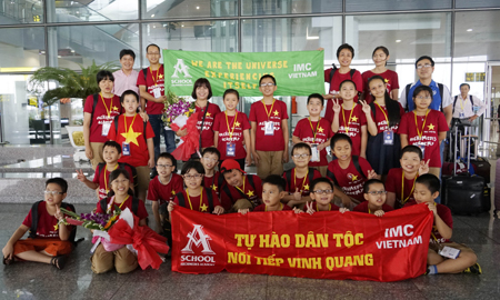 Việt Nam giành 1 giải đặc biệt cuộc thi Toán ở Singapore