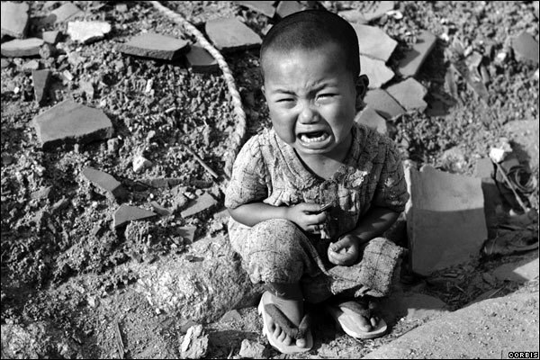 Những bức hình ám ảnh về Hiroshima 70 năm trước